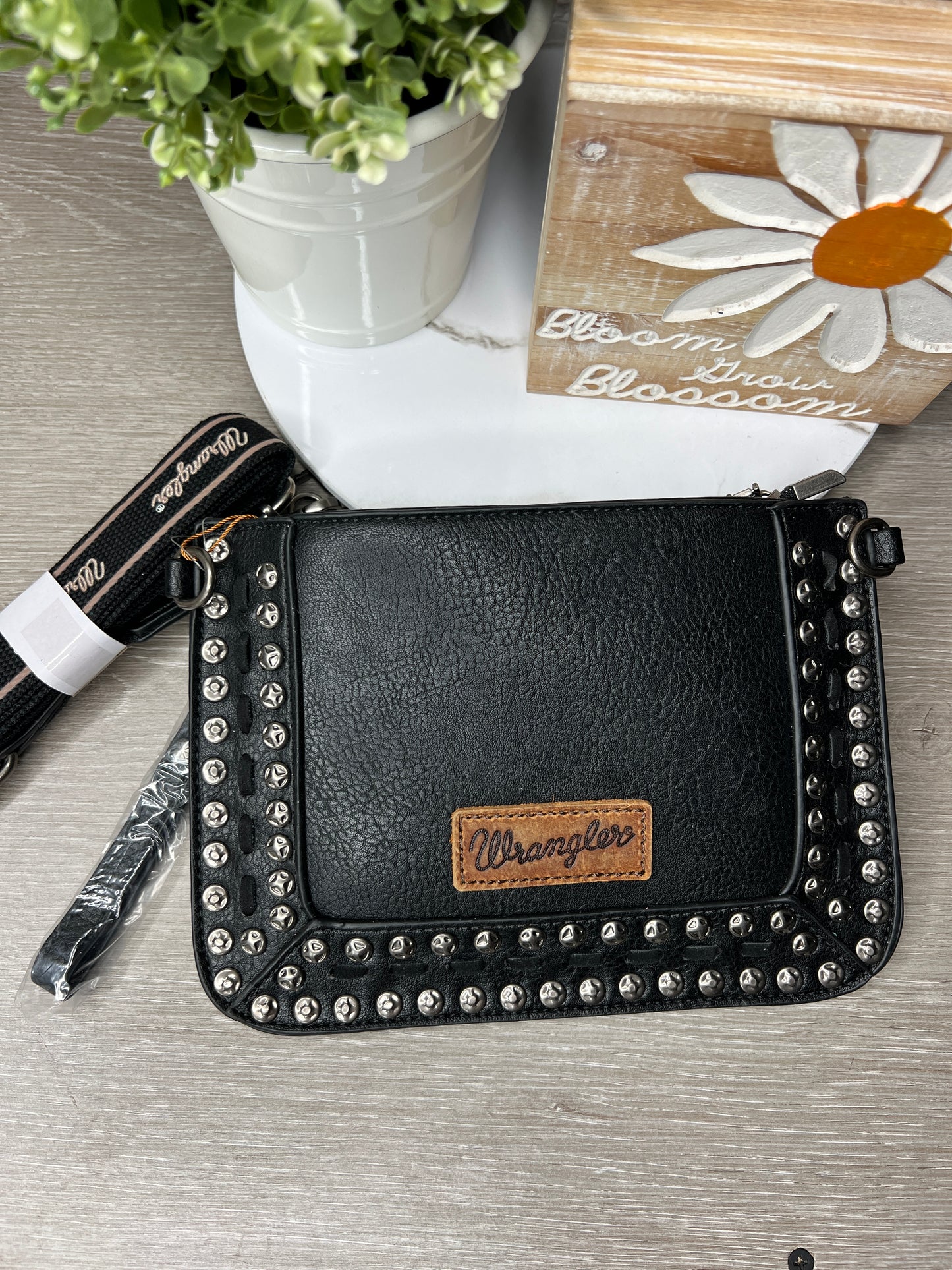 Wrangler Rivets Crossbody